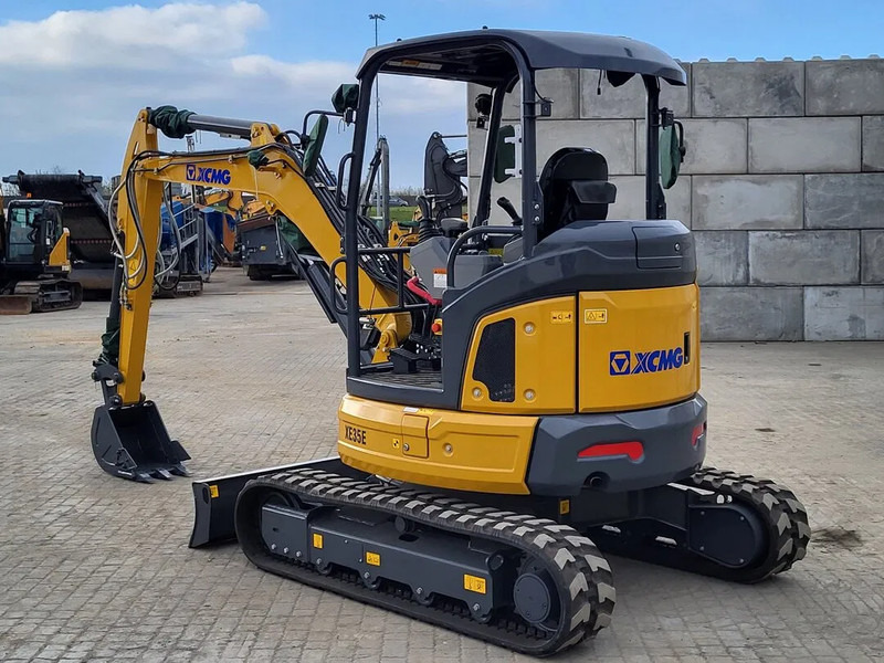 XCMG XE35 E - Excavator: picture 3 XCMG XE35 E - Excavator: picture 3
