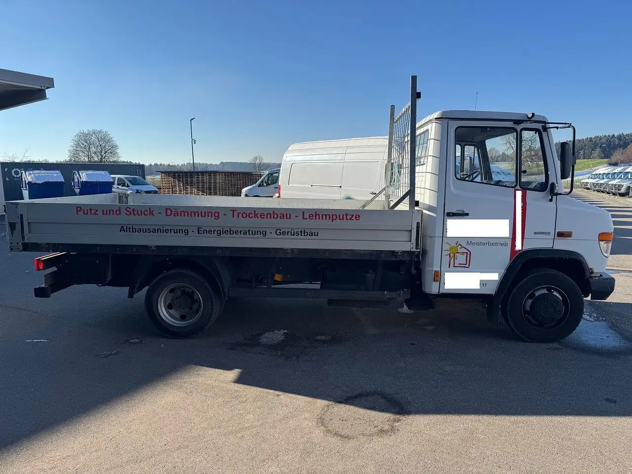 Mercedes-Benz Vario 813D Pritsche Lang AHK - Dropside/ Flatbed truck: picture 4 Mercedes-Benz Vario 813D Pritsche Lang AHK - Dropside/ Flatbed truck: picture 4