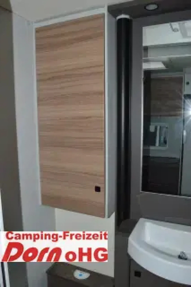 New Semi-integrated motorhome Bürstner B66 TD 690 G B 66 TD 690 Voll ausgestattet: picture 19 New Semi-integrated motorhome Bürstner B66 TD 690 G B 66 TD 690 Voll ausgestattet: picture 19