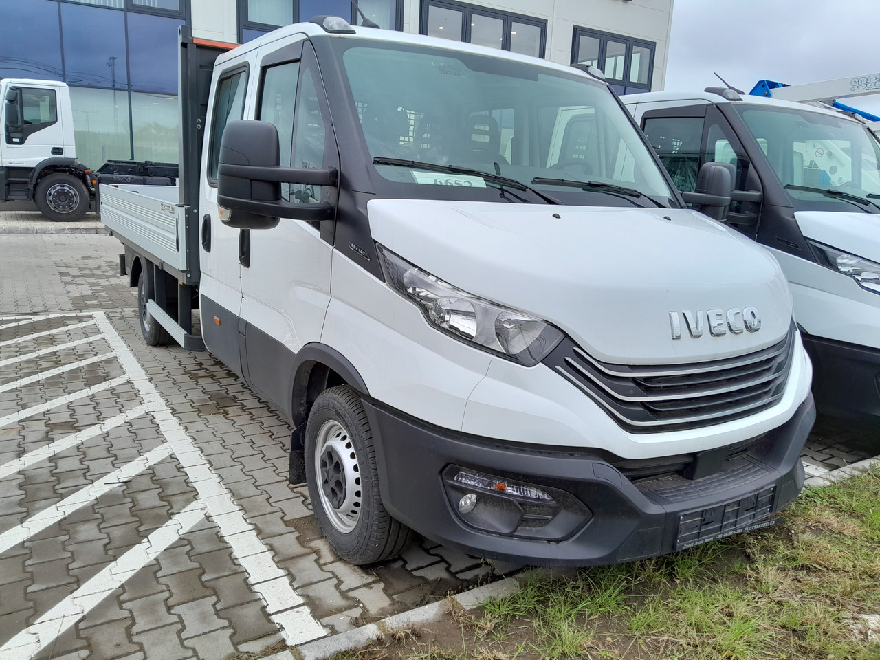Iveco Daila 35 Daily C 18 H 3450 - Open body delivery van: picture 3 Iveco Daila 35 Daily C 18 H 3450 - Open body delivery van: picture 3