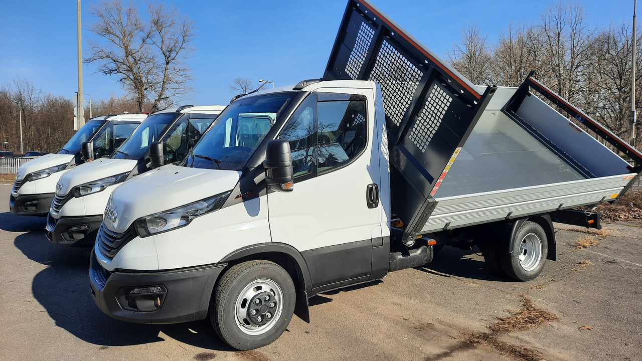 Iveco Daila 35 Daily C 18 H 3450 - Open body delivery van: picture 4 Iveco Daila 35 Daily C 18 H 3450 - Open body delivery van: picture 4