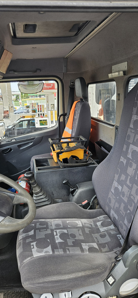 MERCEDES-BENZ Axor 1833 4x4 leasing MERCEDES-BENZ Axor 1833 4x4: picture 15