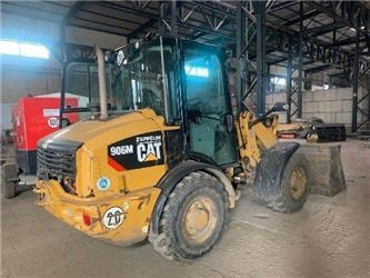 CAT 906M - Wheel loader: picture 1 CAT 906M - Wheel loader: picture 1