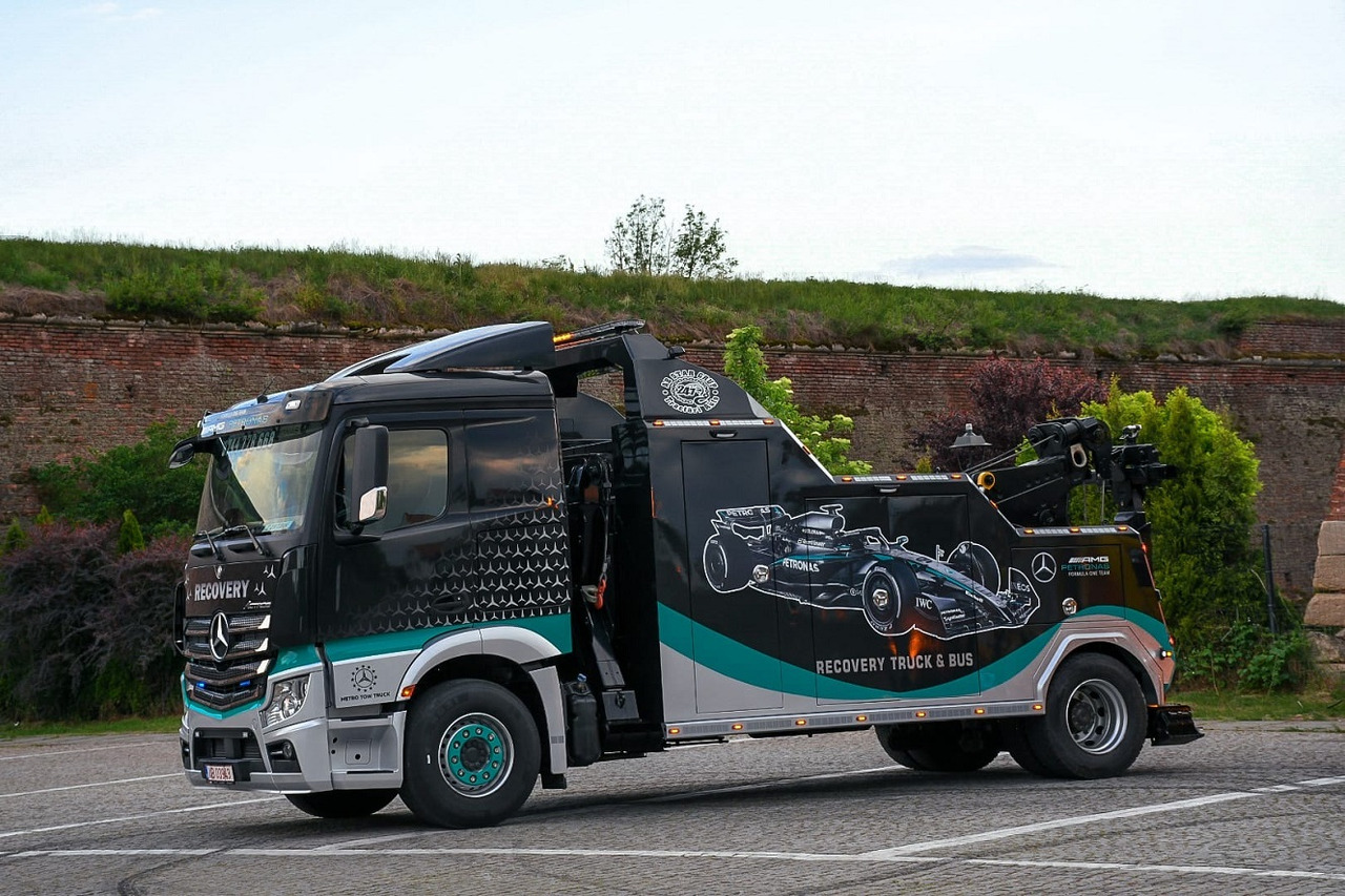 MERCEDES-BENZ Actros 2043 - Truck: picture 1 MERCEDES-BENZ Actros 2043 - Truck: picture 1