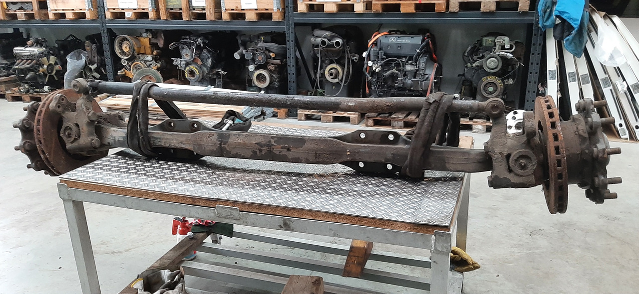 Gebrauchte DB 18.43, Vorderachse, Artikel - Nr. : 81.99999 - 9999 - Front axle for Truck: picture 5 Gebrauchte DB 18.43, Vorderachse, Artikel - Nr. : 81.99999 - 9999 - Front axle for Truck: picture 5