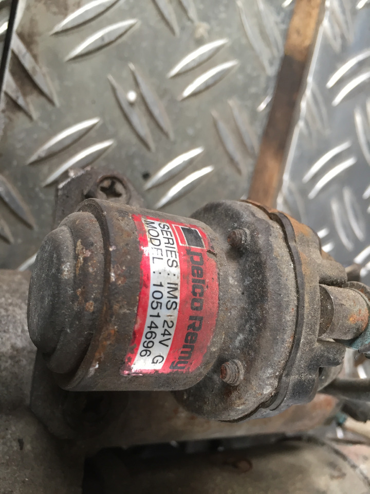 Gebrauchter Anlasser MB Atego 8.18, Motor Typ : 904 LA, Artikel - Nr. : A 006 151 21 01 - Starter for Truck: picture 2 Gebrauchter Anlasser MB Atego 8.18, Motor Typ : 904 LA, Artikel - Nr. : A 006 151 21 01 - Starter for Truck: picture 2