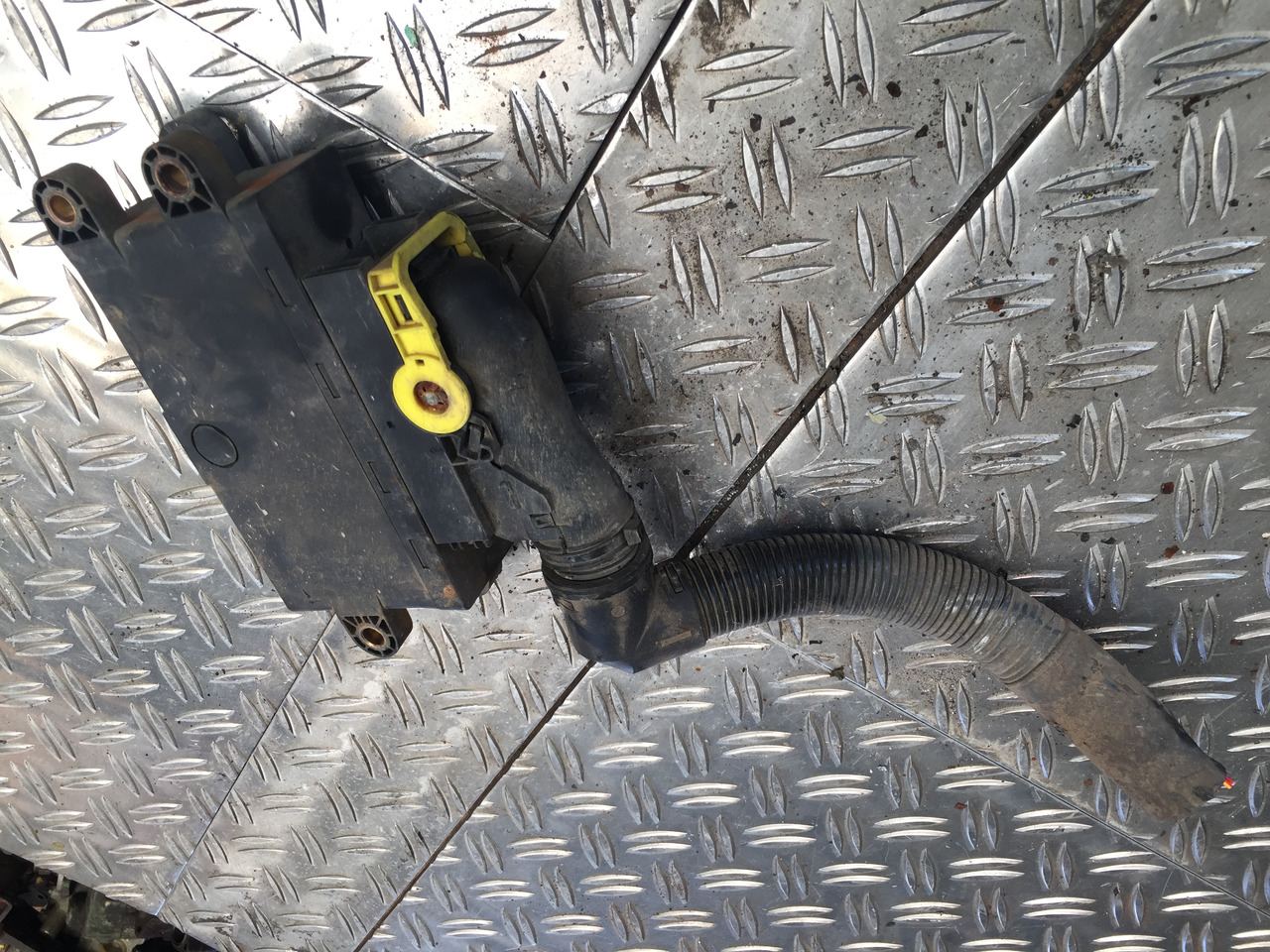 Gebrauchtes AdBlue Steuergerät, MB Atego 8.18, Artikel - Nr. : A 002 540 90 45 - ECU for Truck: picture 3 Gebrauchtes AdBlue Steuergerät, MB Atego 8.18, Artikel - Nr. : A 002 540 90 45 - ECU for Truck: picture 3