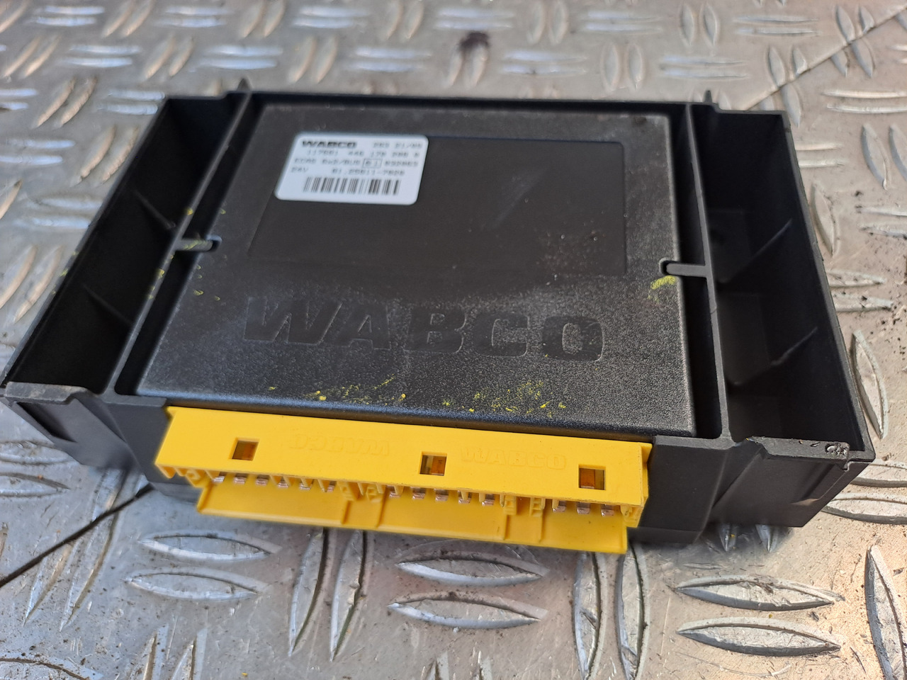 Gebrauchtes MAN TGX 26.440 Steuergerät ECAS Luftfederung, Artikel - Nr.: 81.25811 - 7020 - ECU for Truck: picture 2 Gebrauchtes MAN TGX 26.440 Steuergerät ECAS Luftfederung, Artikel - Nr.: 81.25811 - 7020 - ECU for Truck: picture 2