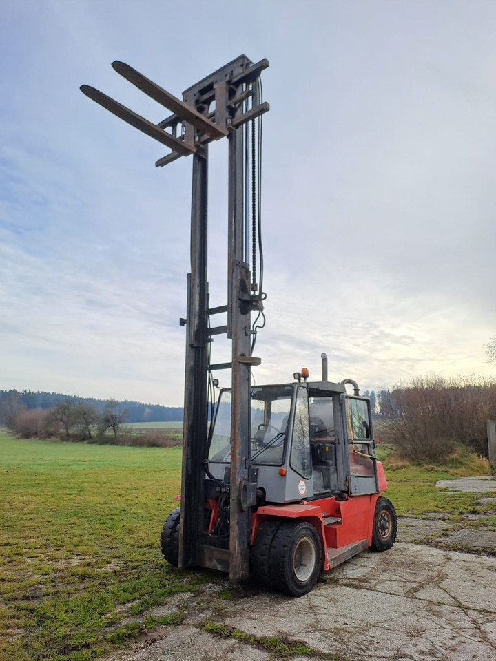 KALMAR DCE 80 - 6 - Diesel forklift: picture 1 KALMAR DCE 80 - 6 - Diesel forklift: picture 1