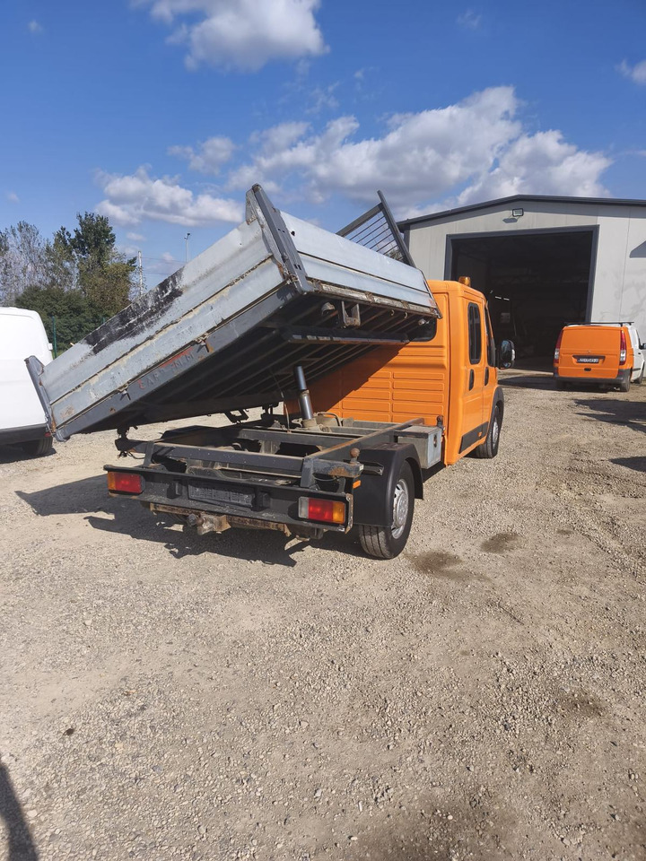 Peugeot Boxer kiper dupla kabina, 2010 god. - Tipper van, Combi van: picture 1 Peugeot Boxer kiper dupla kabina, 2010 god. - Tipper van, Combi van: picture 1