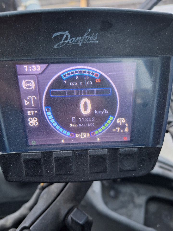 KALMAR DCG 100 45 ES7 - Container handler: picture 4 KALMAR DCG 100 45 ES7 - Container handler: picture 4