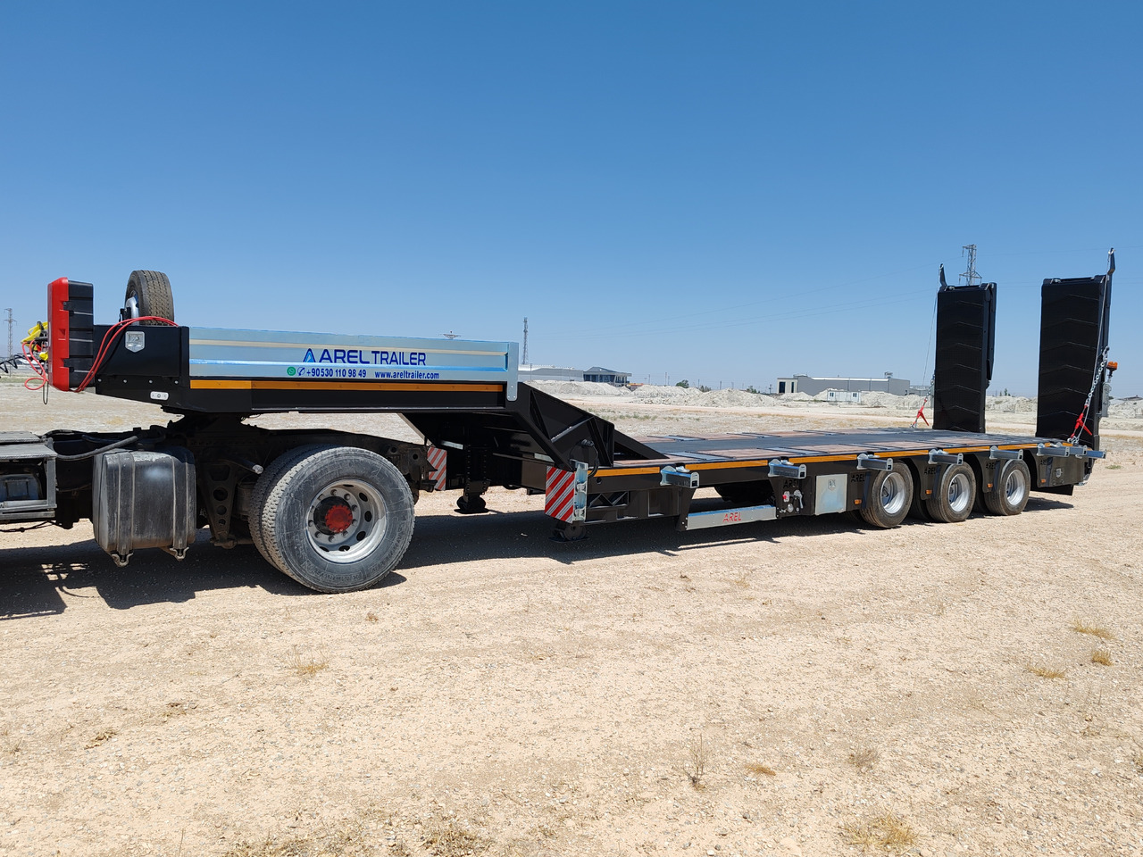 AREL TRAILER 3 AXLE LOW LOADER TRAILER - Low loader semi-trailer: picture 2 AREL TRAILER 3 AXLE LOW LOADER TRAILER - Low loader semi-trailer: picture 2