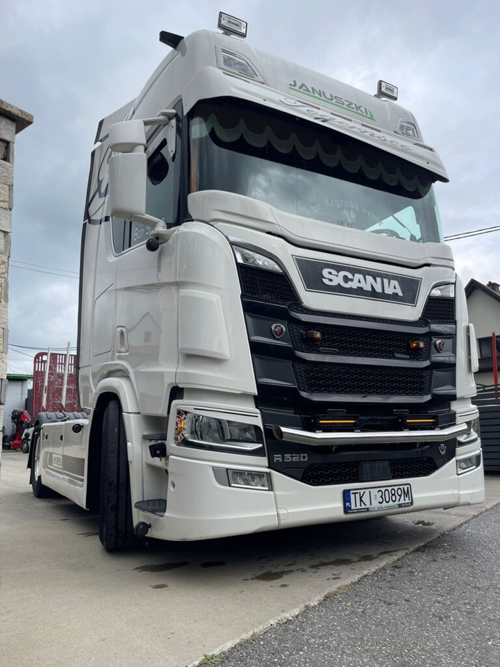 SCANIA R520 V8 - Tractor unit: picture 2 SCANIA R520 V8 - Tractor unit: picture 2