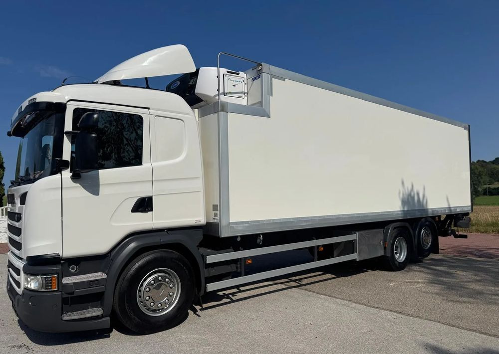Refrigerator truck Scania Scania G 490 / CHŁODNIA + WINDA / 23 PALETY / EURO6 / OŚ SKRĘTNA / CARRIER 850 / ASO: picture 13 Refrigerator truck Scania Scania G 490 / CHŁODNIA + WINDA / 23 PALETY / EURO6 / OŚ SKRĘTNA / CARRIER 850 / ASO: picture 13