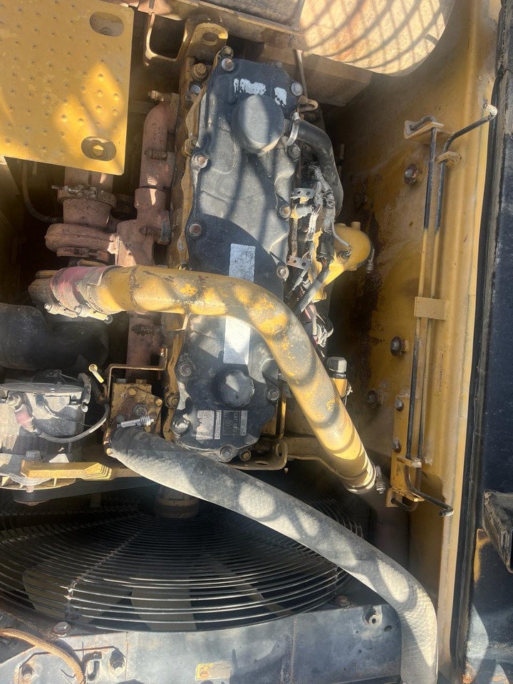 CATERPILLAR 325DL - Crawler excavator: picture 3 CATERPILLAR 325DL - Crawler excavator: picture 3