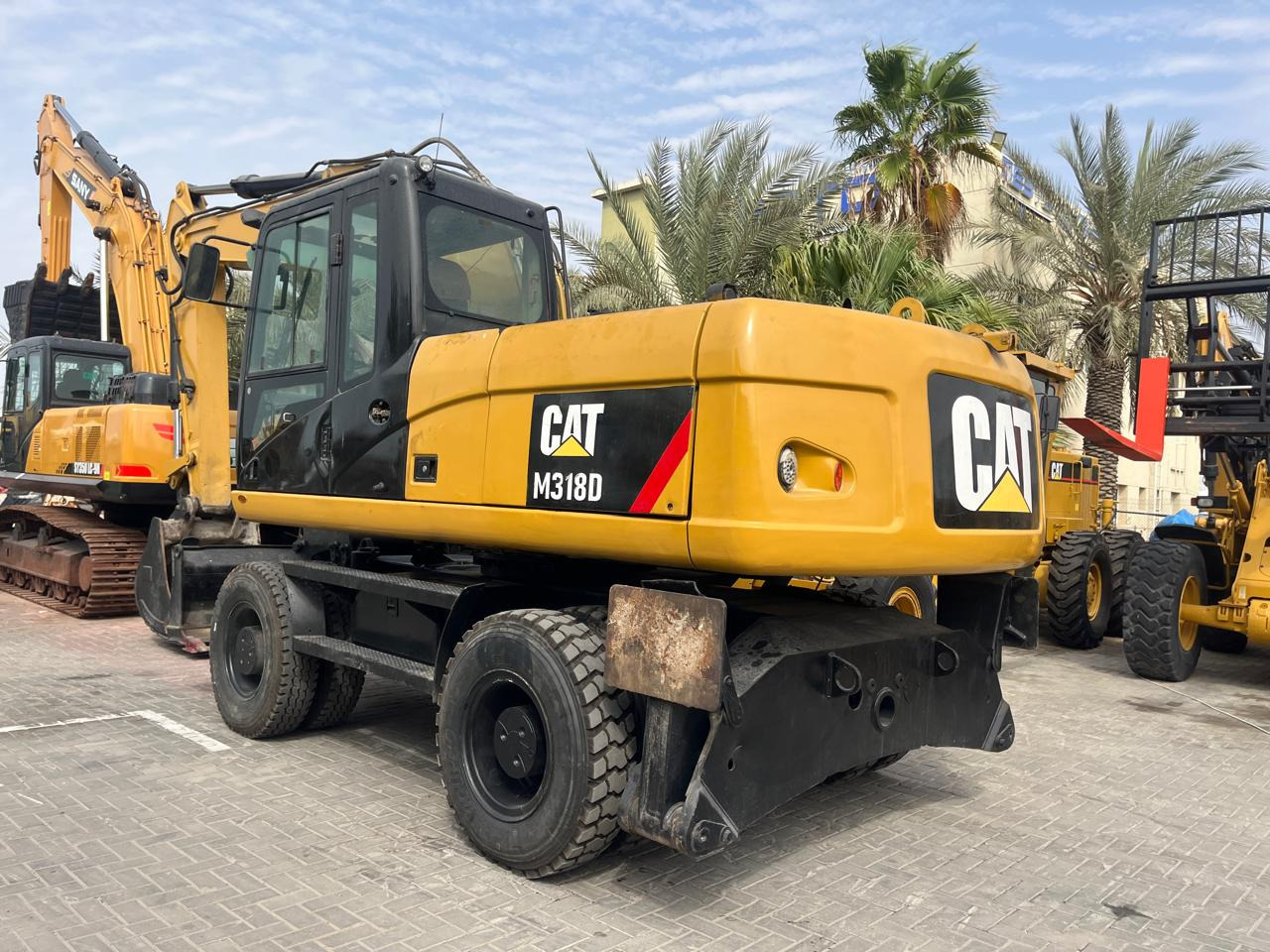 Wheel excavator CATERPILLAR M318D: picture 8 Wheel excavator CATERPILLAR M318D: picture 8