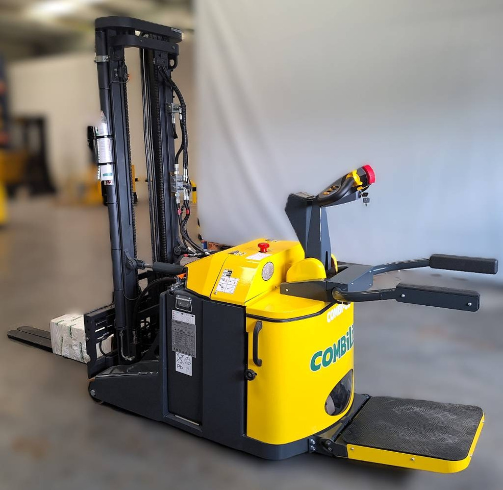 Combilift COMBI-CS - Electric forklift: picture 1 Combilift COMBI-CS - Electric forklift: picture 1
