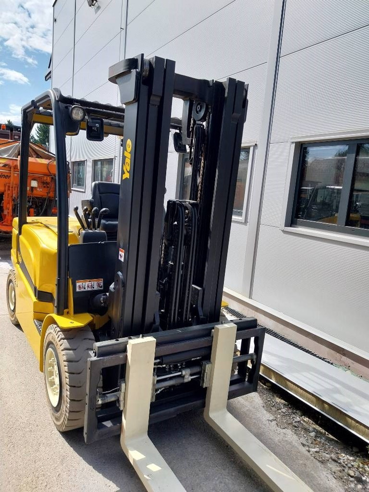 Yale ERP40VM - Electric forklift: picture 3 Yale ERP40VM - Electric forklift: picture 3