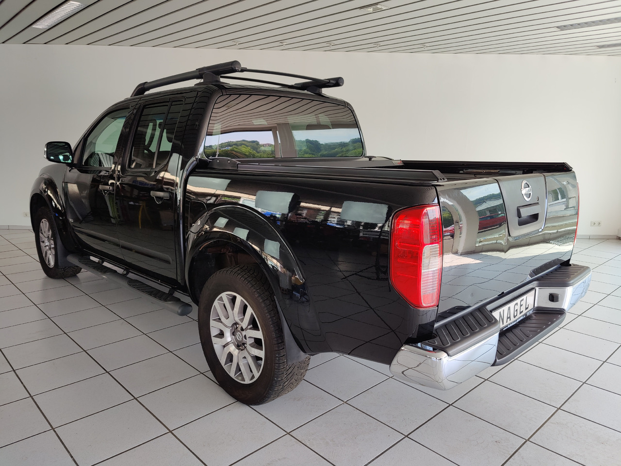 Nissan Navara Pickup (D40M)(05.2005->) Double Cab LE V6 4X4 Navi Kam Leder SHZ AHK - Pickup truck: picture 4 Nissan Navara Pickup (D40M)(05.2005->) Double Cab LE V6 4X4 Navi Kam Leder SHZ AHK - Pickup truck: picture 4