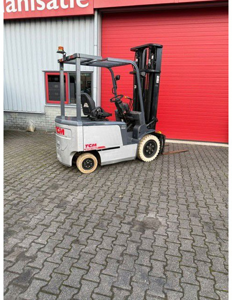 TCM FB30-7 - Forklift: picture 2 TCM FB30-7 - Forklift: picture 2