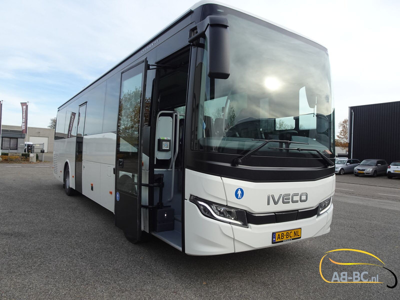 Iveco NEW 10.7 MTR Crossway 49 Seats ADAS (3 pieces) - Suburban bus: picture 1 Iveco NEW 10.7 MTR Crossway 49 Seats ADAS (3 pieces) - Suburban bus: picture 1