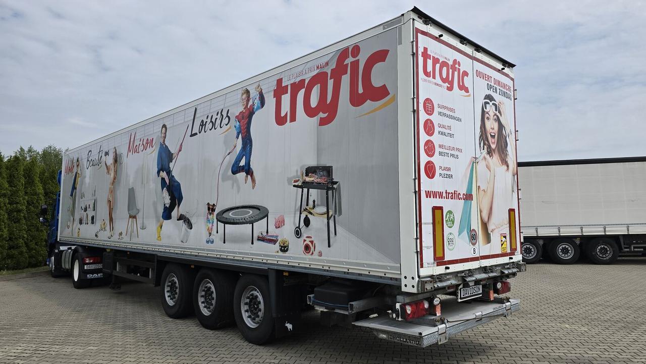 Schmitz Cargobull - Isothermal semi-trailer: picture 3 Schmitz Cargobull - Isothermal semi-trailer: picture 3