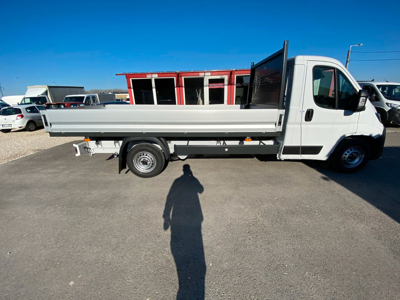Fiat DUCATO XLWB MAXI PRITSCHE - Open body delivery van: picture 2 Fiat DUCATO XLWB MAXI PRITSCHE - Open body delivery van: picture 2