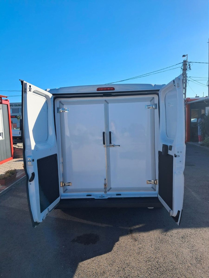 Peugeot Boxer - Refrigerated delivery van: picture 3 Peugeot Boxer - Refrigerated delivery van: picture 3