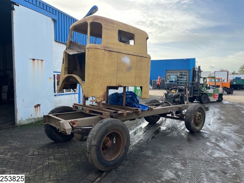 DAF A1600 Truck incomplete - Cab chassis truck: picture 4 DAF A1600 Truck incomplete - Cab chassis truck: picture 4