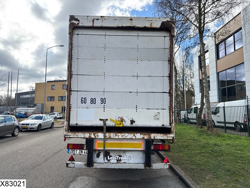 Lecitrailer gesloten bak - Closed box semi-trailer: picture 4 Lecitrailer gesloten bak - Closed box semi-trailer: picture 4