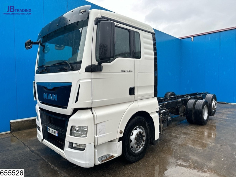 MAN TGX 26 480 EURO 6, Retarder, PTO - Cab chassis truck: picture 1 MAN TGX 26 480 EURO 6, Retarder, PTO - Cab chassis truck: picture 1