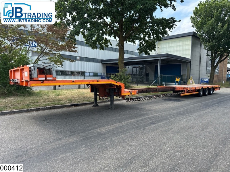 Nooteboom Lowbed 60.000 KG, Twistlocks, Extandable, 18 Mtr - Low loader semi-trailer: picture 1 Nooteboom Lowbed 60.000 KG, Twistlocks, Extandable, 18 Mtr - Low loader semi-trailer: picture 1
