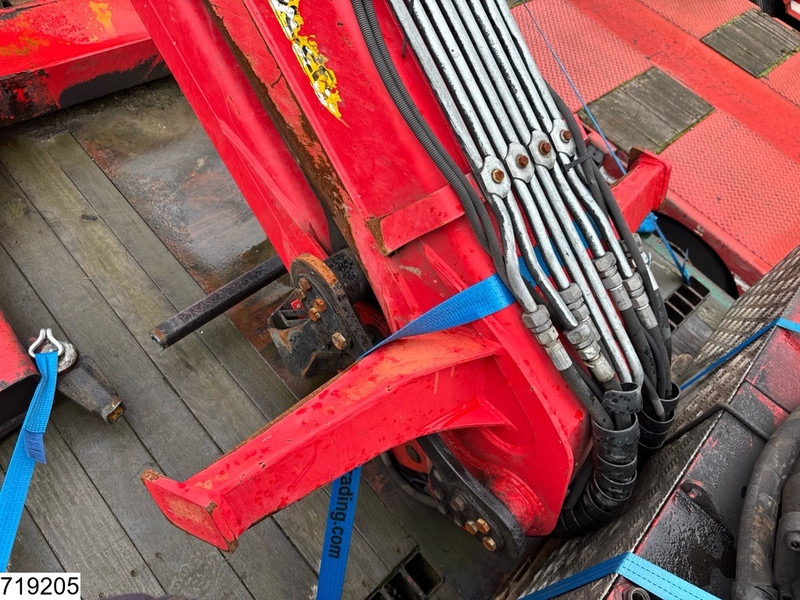 Truck mounted crane Palfinger Epsilon FD250: picture 12