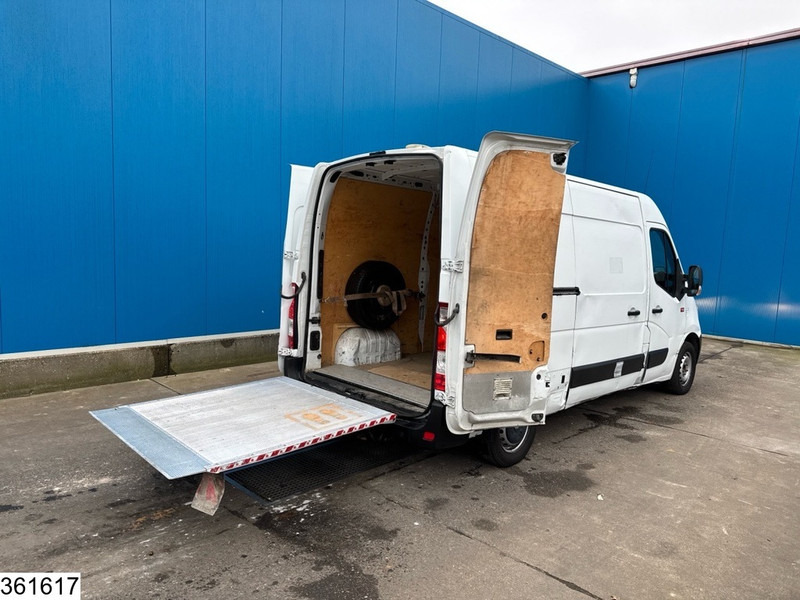Renault Master Master 170 DCI EURO 6, Manual, Dhollandia - Closed box van: picture 2 Renault Master Master 170 DCI EURO 6, Manual, Dhollandia - Closed box van: picture 2