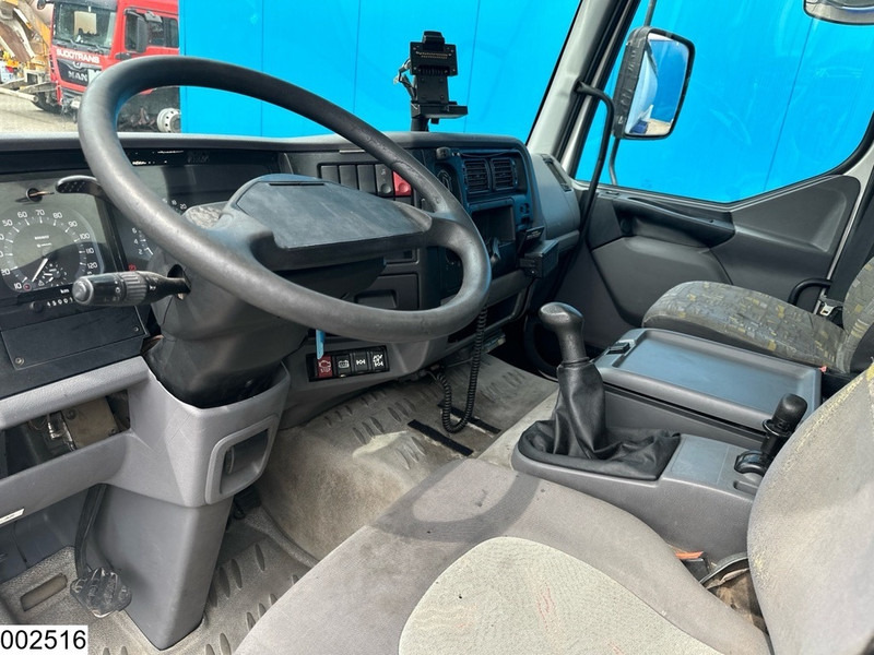 Renault Midlum 220 14991 Liter, LPG GPL, Gastank, Steel suspension - Tank truck: picture 5 Renault Midlum 220 14991 Liter, LPG GPL, Gastank, Steel suspension - Tank truck: picture 5