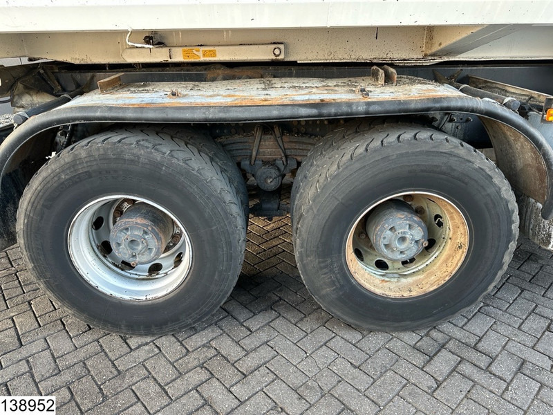 Tipper Scania P 380 8x4, Manual, Steel suspension: picture 11