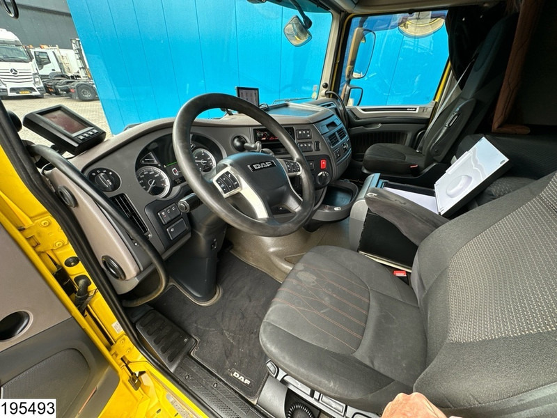 DAF XF 530 6X2, EURO 6, Retarder, Hub reduction - Tractor unit: picture 5 DAF XF 530 6X2, EURO 6, Retarder, Hub reduction - Tractor unit: picture 5