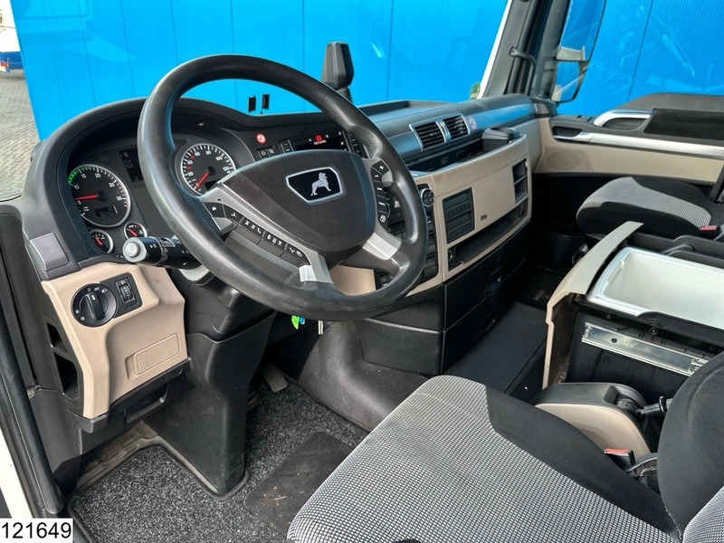 MAN TGX 18 460 EURO 6 - Tractor unit: picture 5 MAN TGX 18 460 EURO 6 - Tractor unit: picture 5