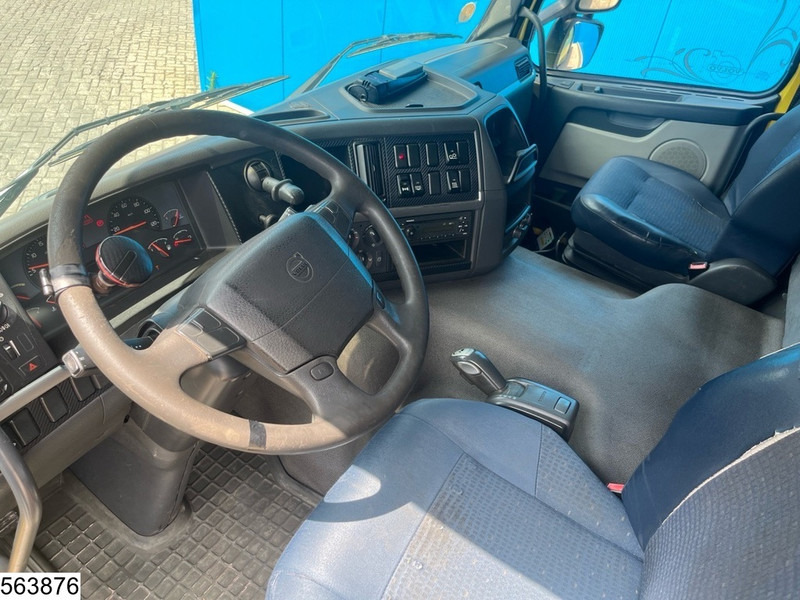 Volvo FM 420 6x2, EURO 5, Palfinger, Remote, Retarder - Dropside/ Flatbed truck, Crane truck: picture 5 Volvo FM 420 6x2, EURO 5, Palfinger, Remote, Retarder - Dropside/ Flatbed truck, Crane truck: picture 5