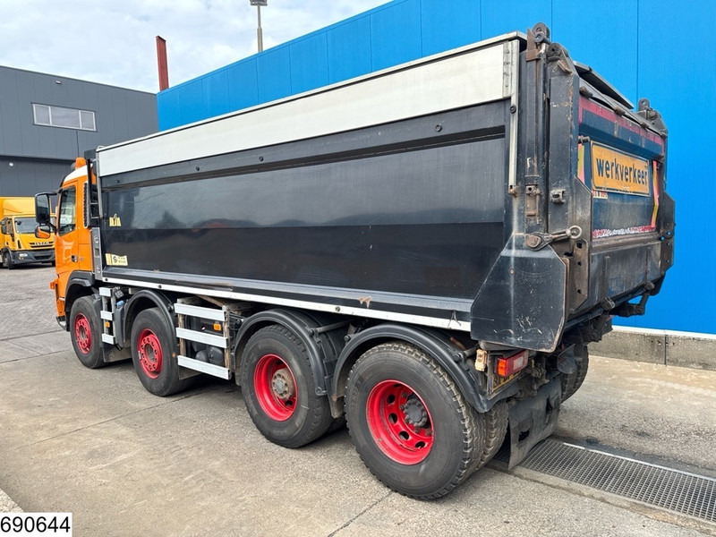 Volvo FM 420 8X2, EURO 5, HYVA - Tipper: picture 4 Volvo FM 420 8X2, EURO 5, HYVA - Tipper: picture 4