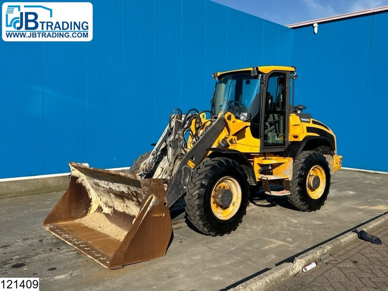 Volvo L45h 8670KG, 4750MM lifting height, 75KW - Wheel loader: picture 1 Volvo L45h 8670KG, 4750MM lifting height, 75KW - Wheel loader: picture 1