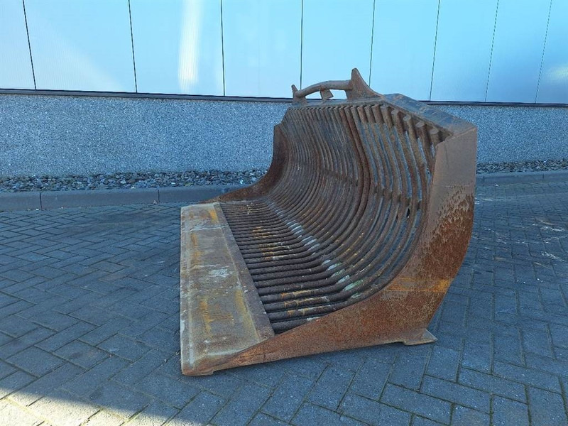 Ahlmann AZ150-Beco LPR40-068-Skeleton bucket/Siebschaufel - Bucket for Construction machinery: picture 3 Ahlmann AZ150-Beco LPR40-068-Skeleton bucket/Siebschaufel - Bucket for Construction machinery: picture 3