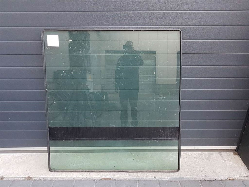 Ahlmann AZ210E-23103164-Window/Scheibe/Ruit - Cab and interior for Construction machinery: picture 1 Ahlmann AZ210E-23103164-Window/Scheibe/Ruit - Cab and interior for Construction machinery: picture 1