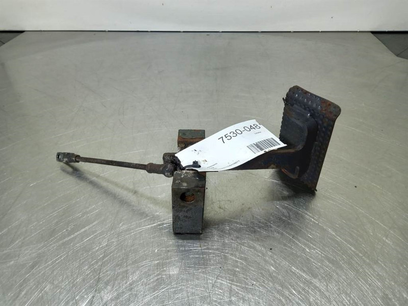 Ahlmann AZ6-4139691K-Pedal/Zwenkpedaal - Cab and interior for Construction machinery: picture 3 Ahlmann AZ6-4139691K-Pedal/Zwenkpedaal - Cab and interior for Construction machinery: picture 3