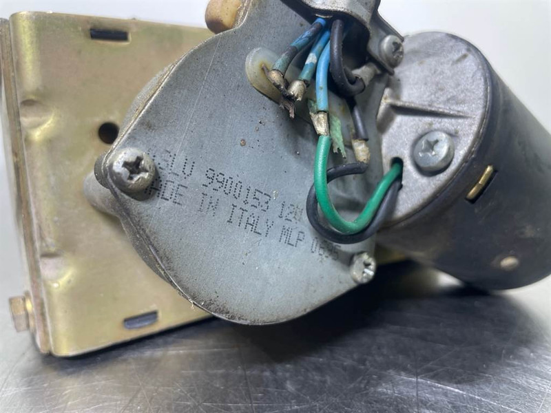 Ahlmann AZ6-4197706A-OSLV 9900153-Wiper motor/Wischermotor - Electrical system for Construction machinery: picture 5 Ahlmann AZ6-4197706A-OSLV 9900153-Wiper motor/Wischermotor - Electrical system for Construction machinery: picture 5