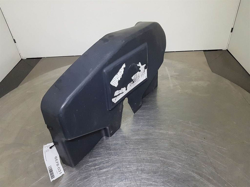 Case 621D - Cover/Haube/Kap - Frame/ Chassis for Construction machinery: picture 4 Case 621D - Cover/Haube/Kap - Frame/ Chassis for Construction machinery: picture 4