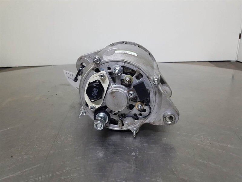 Case 921C-Cummins 0.120.468.136+-Alternator/Dynamo - Engine for Construction machinery: picture 3 Case 921C-Cummins 0.120.468.136+-Alternator/Dynamo - Engine for Construction machinery: picture 3