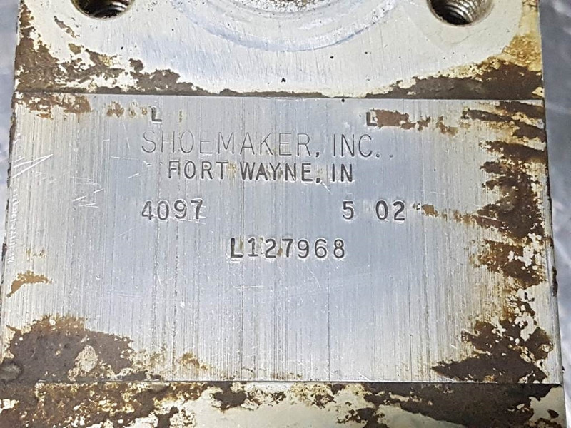 Case 921C - L127968 - Valve/Ventile/Ventiel - Hydraulics for Construction machinery: picture 4 Case 921C - L127968 - Valve/Ventile/Ventiel - Hydraulics for Construction machinery: picture 4
