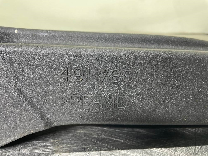 Cat 907M-491-7861-Hose/Schlauch/Slang - Engine for Construction machinery: picture 4 Cat 907M-491-7861-Hose/Schlauch/Slang - Engine for Construction machinery: picture 4
