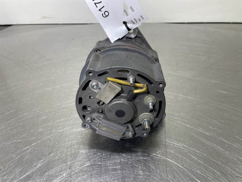 Deutz 01183630-14V 95A-Alternator/Lichtmaschine/Dynamo - Engine for Construction machinery: picture 3 Deutz 01183630-14V 95A-Alternator/Lichtmaschine/Dynamo - Engine for Construction machinery: picture 3